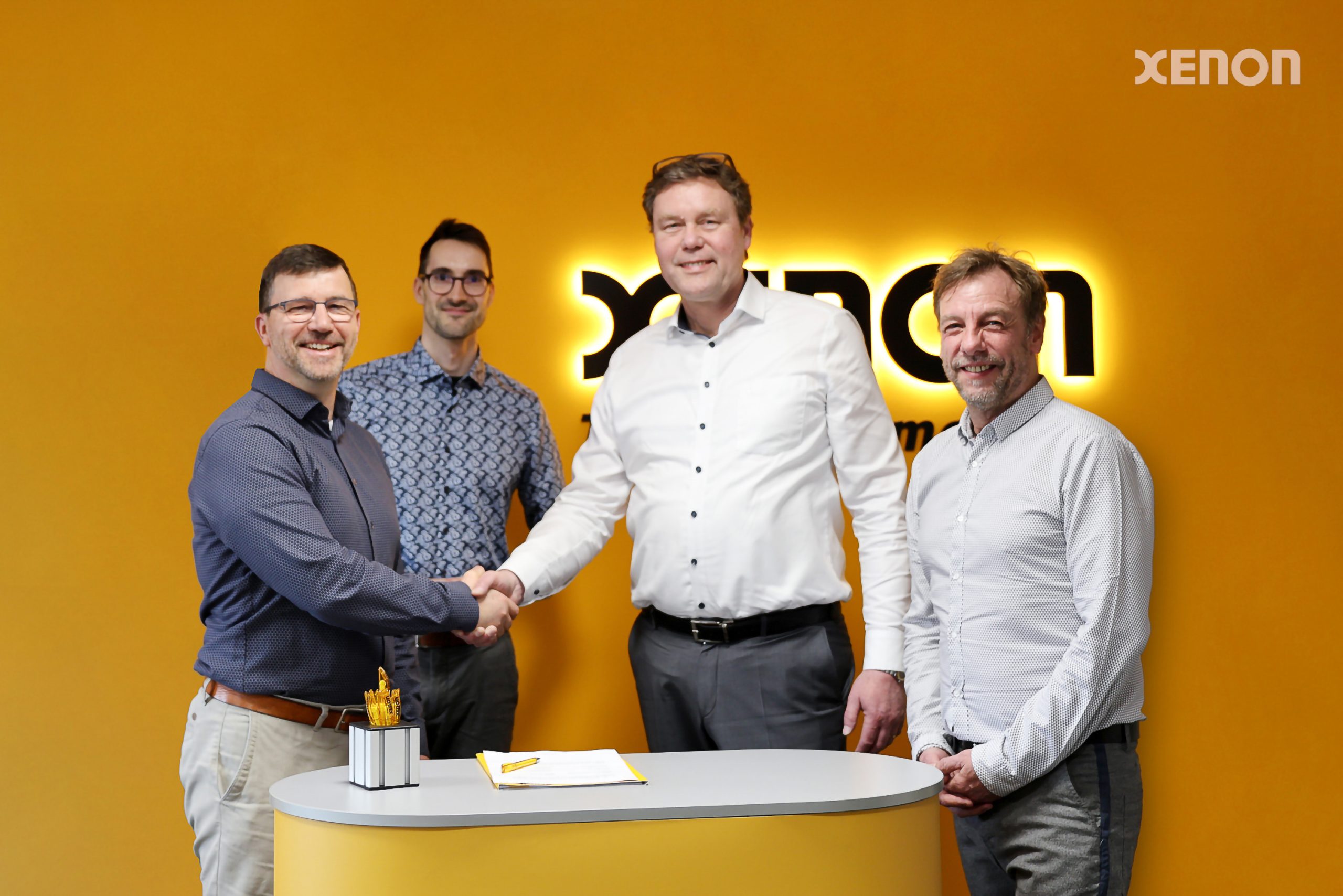 XENON and OMRON intensify Collaboration in the Hydrogen Sector